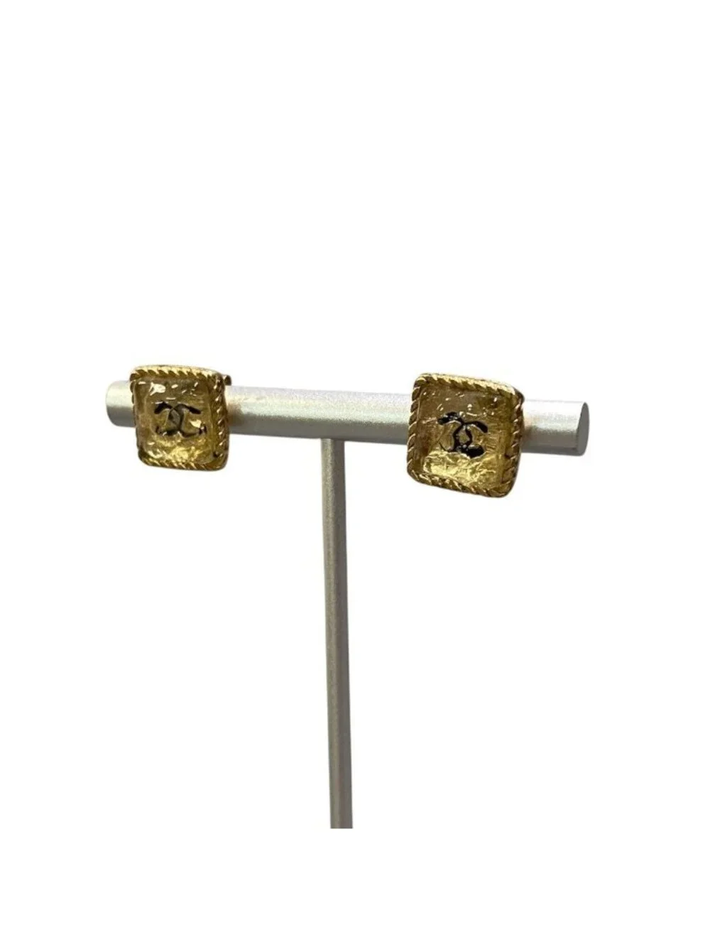 Chanel 2000 Cruise CC Logo Square Earrings Gold